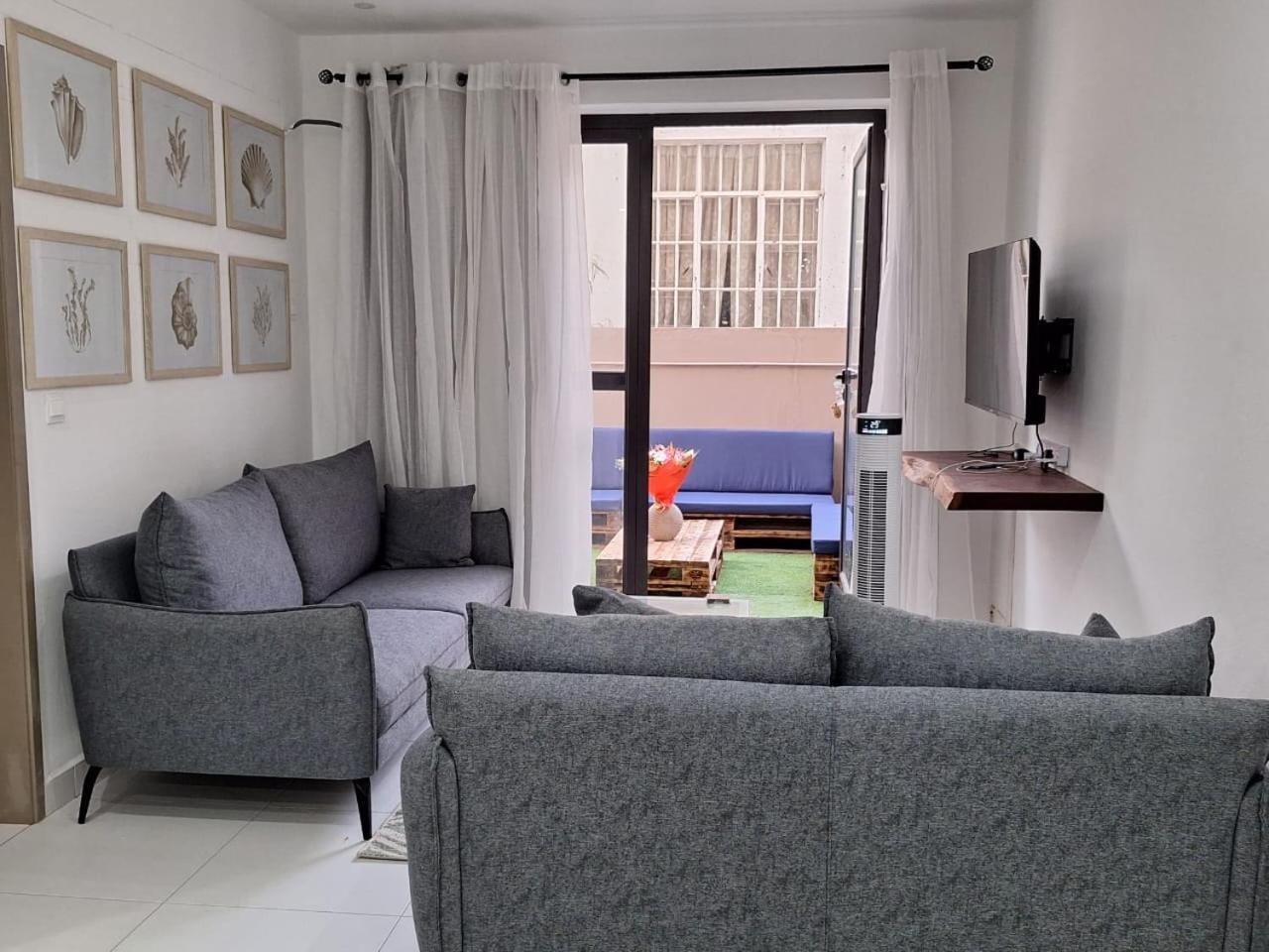 Kensington Square Luxury Apartment Flic en Flac Экстерьер фото